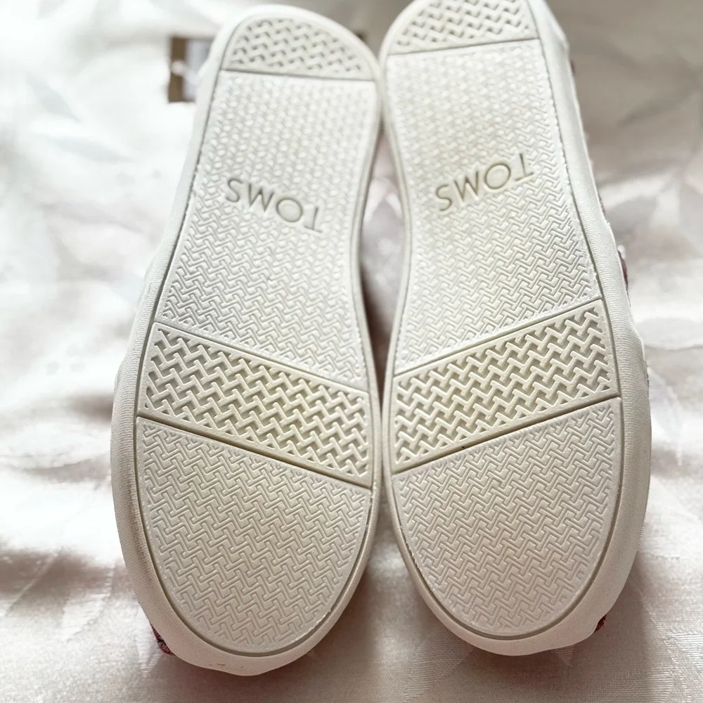 NWT Girls Pink Shimmer Hearts Shoes